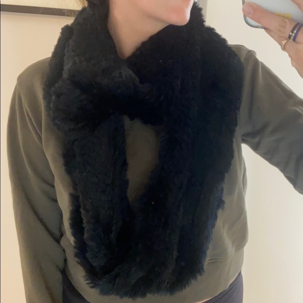 Infinity loop scarf - Picture 4 of 6